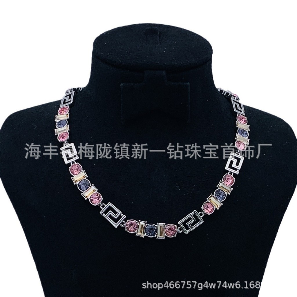 Cổ Điển F Home Medusa Nữ Men Dày Phụ Kiện Vòng Cổ Kim Cương Giả / Retro Vòng Cổ Dây Chuyền Mô Hình N