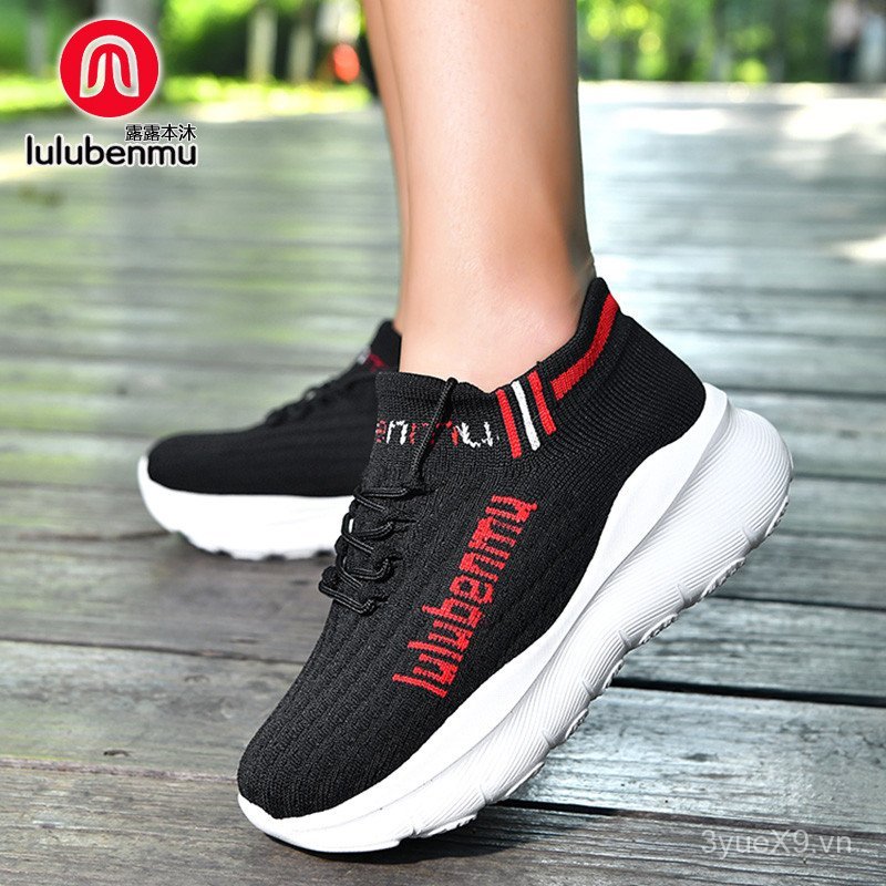 Giày nữ Uuuu Tuyệt vời