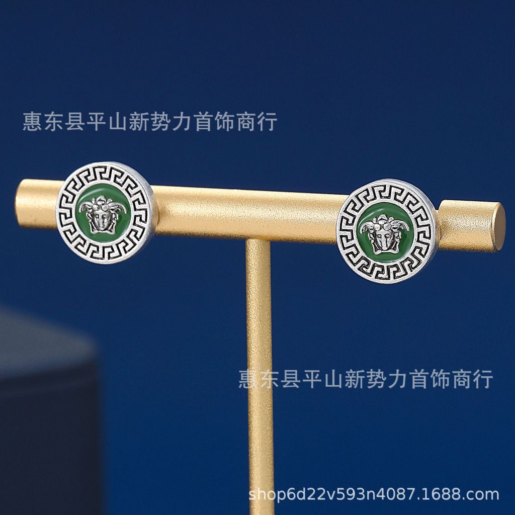 Bông Tai Nhỏ Đơn Giản Bông Tai Medusa F Home Ba Chiều Đầu Con Người Men Epoxy Phong Cách Mới Kim Loạ