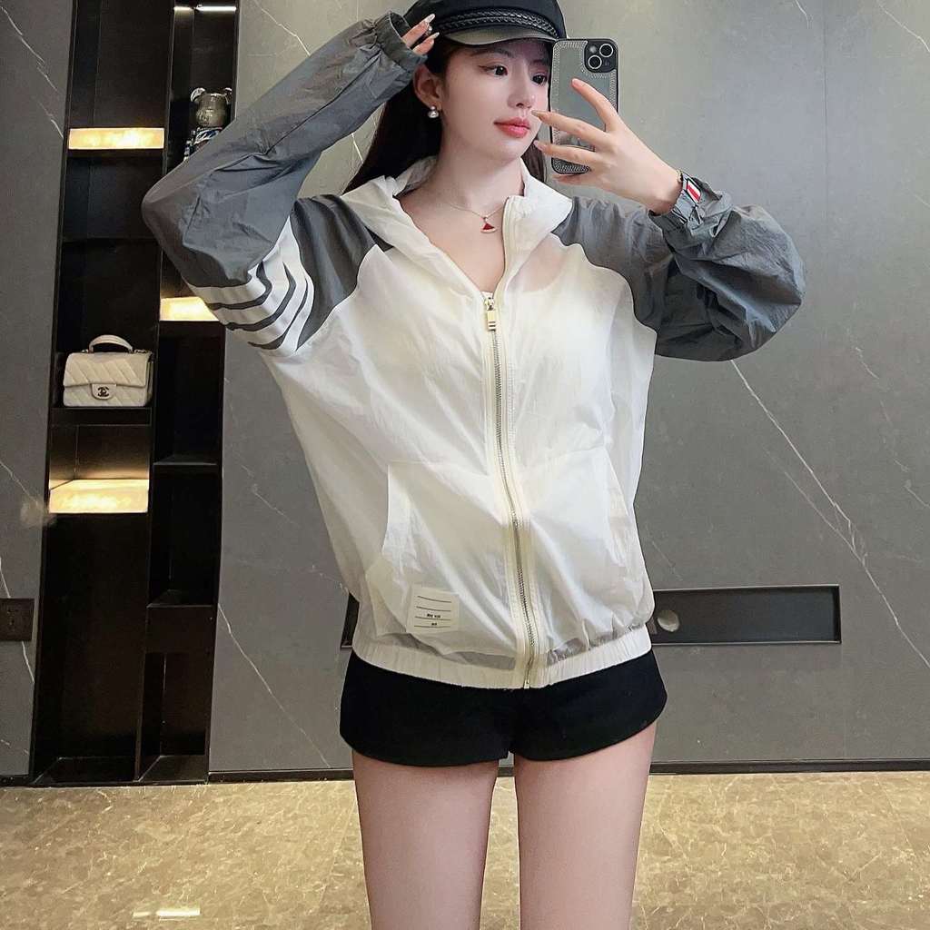 CF2M TM Summer Four-Stripe Color Block Sun Protection Clothing for Men and Women, Thin Breathable Ho