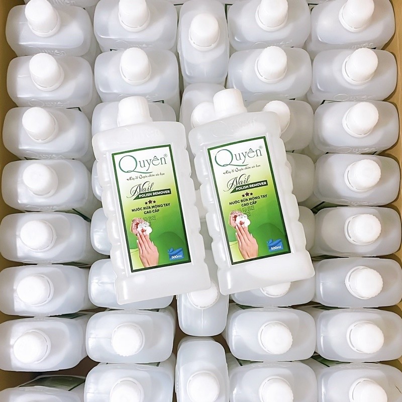 Nước rửa móng axeton Quyên, tẩy sạch sơn móng tay