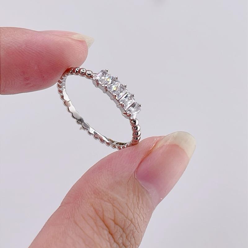 N41 - NHẪN ĐEO TAY ĐƠN GIẢN CUỐN HÚT