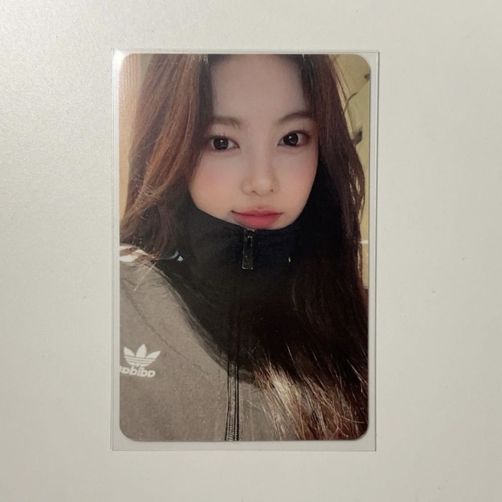 Thẻ ký kết sr thẻ nhỏ Hearts2Hearts ian