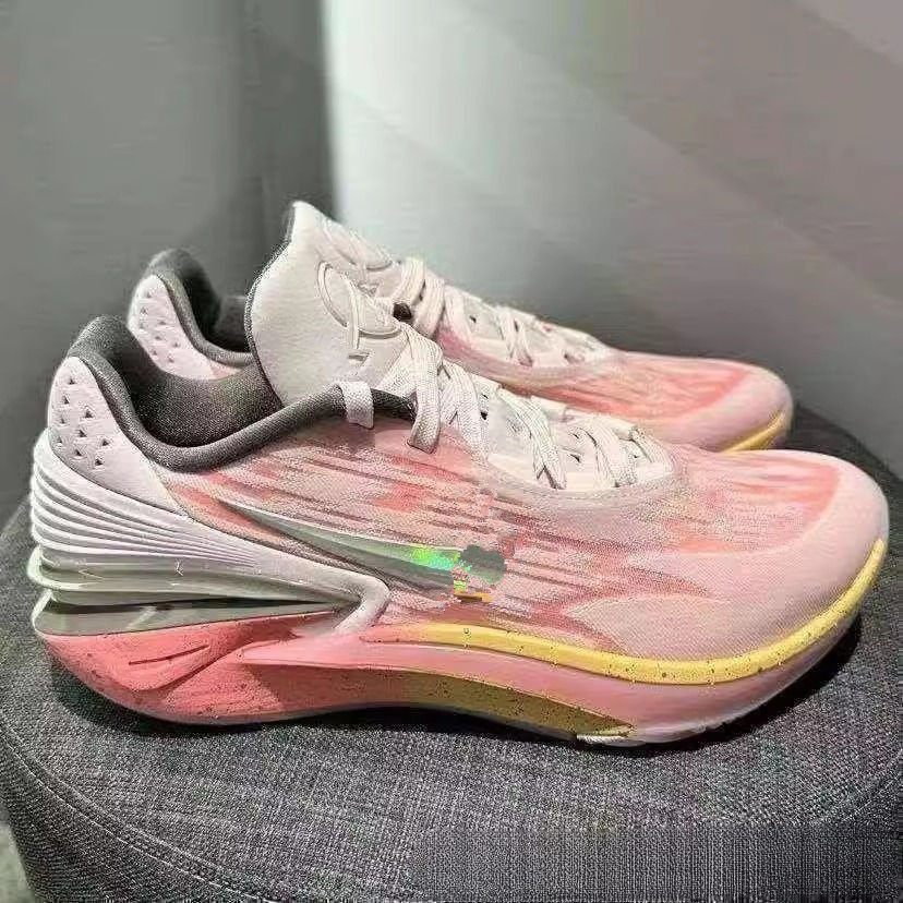 Giày bóng rổ nam GT Cut2 Peach với công nghệ full palm air cushion, thiết kế low-top, phù hợp cho th