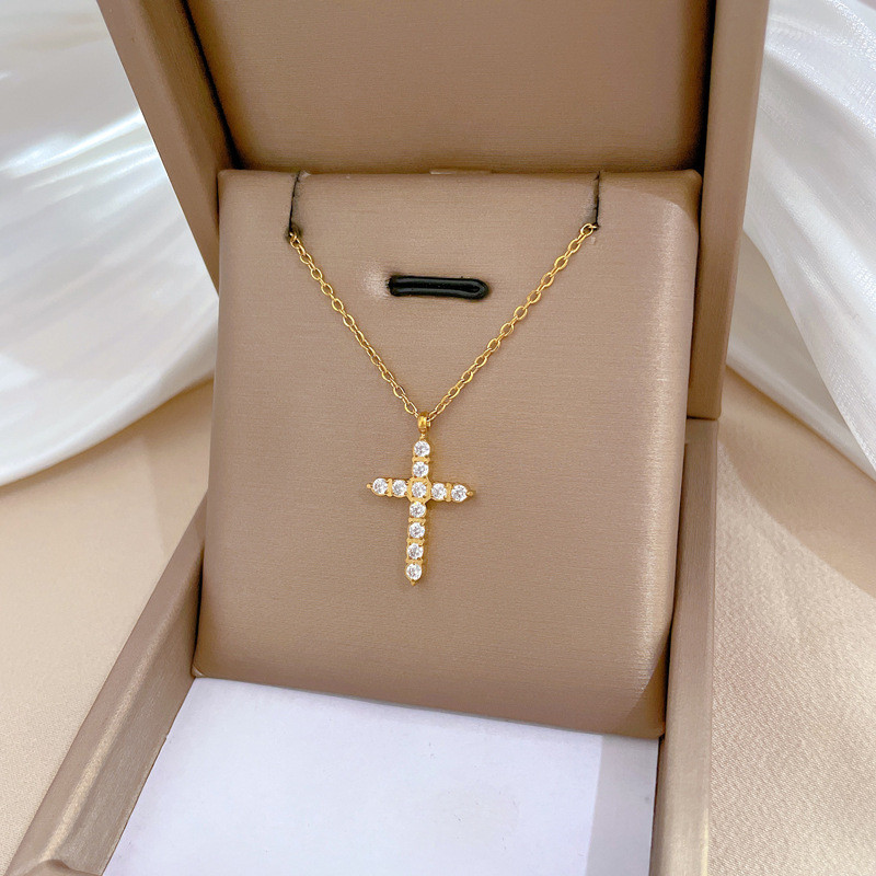 【Ready Stock】 Full Diamond Cross Temperament Personality Minimalist Style Stove Real Gold Necklace F