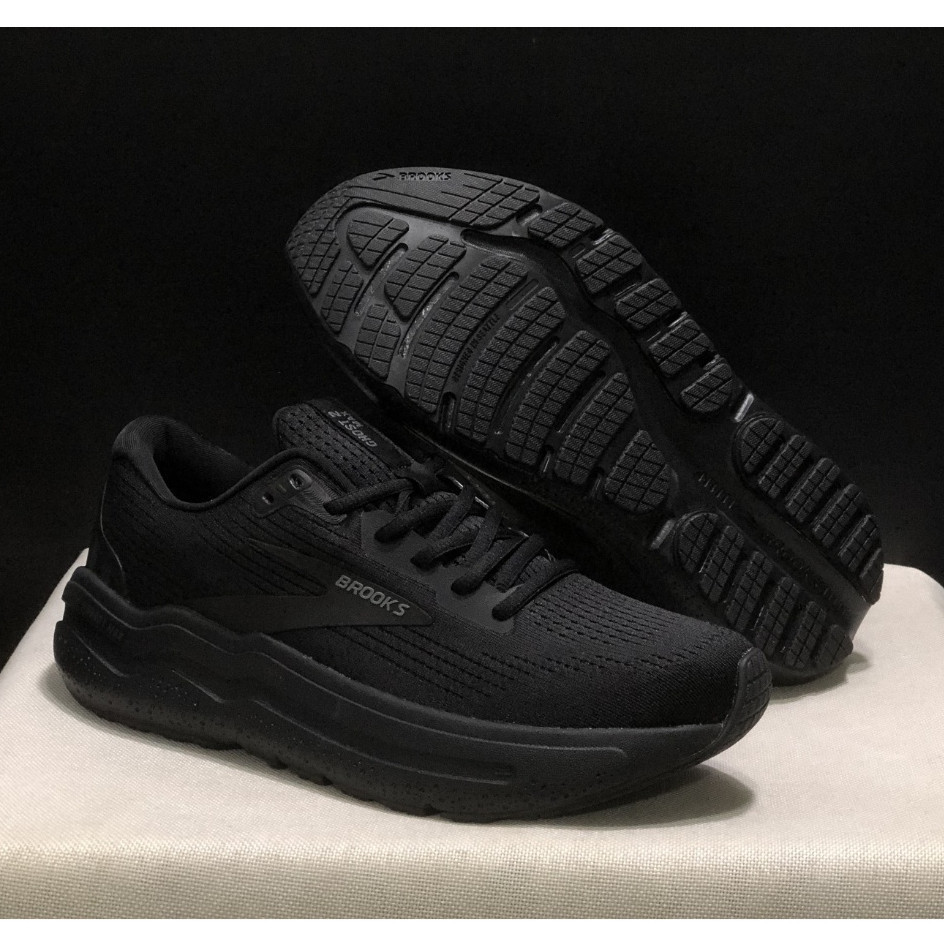 Giày chạy bộ chống mài mòn, chống sốc Brooks Ghost Max Unisex LA4W