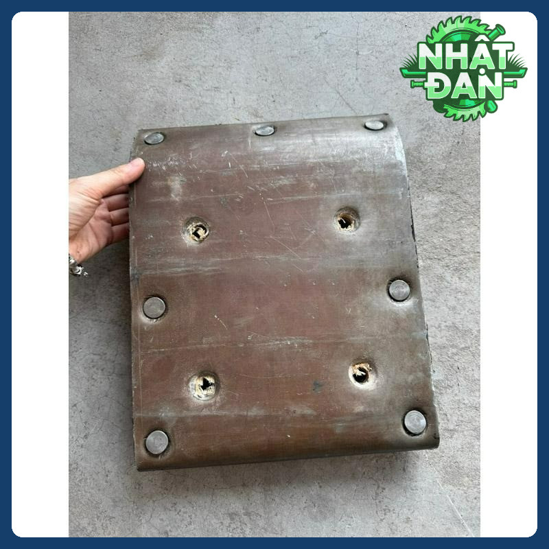 BÀN ĐẾ, CHÂN ĐẾ MÁY ĐẦM CÓC MIKASA MT50, MT55