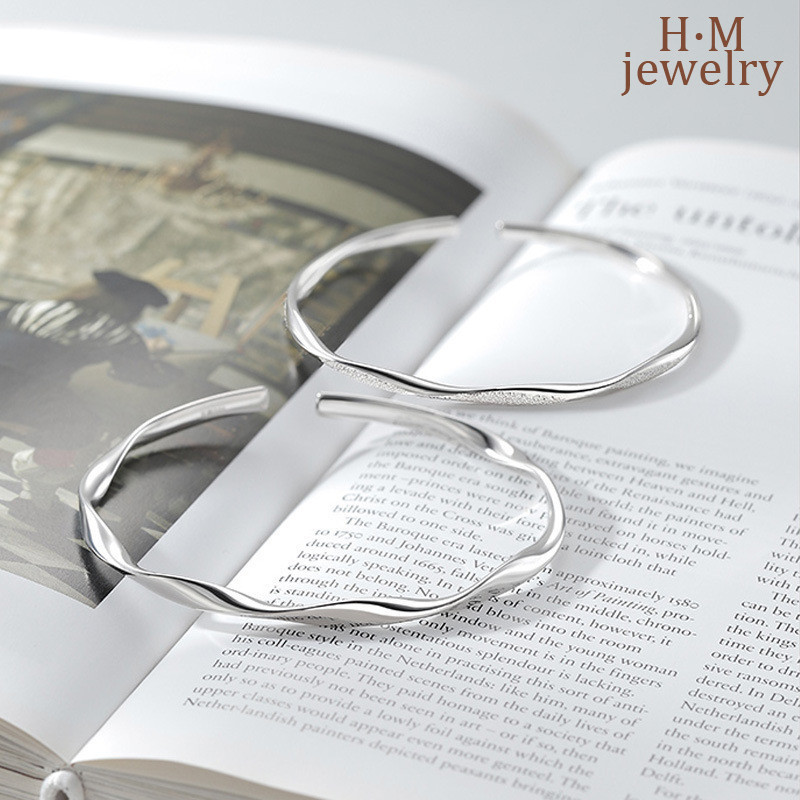 Vòng tay cặp đôi Mobius rắn cát sáng bóng, thiết kế mờ cao cấp cho cả nam và nữ