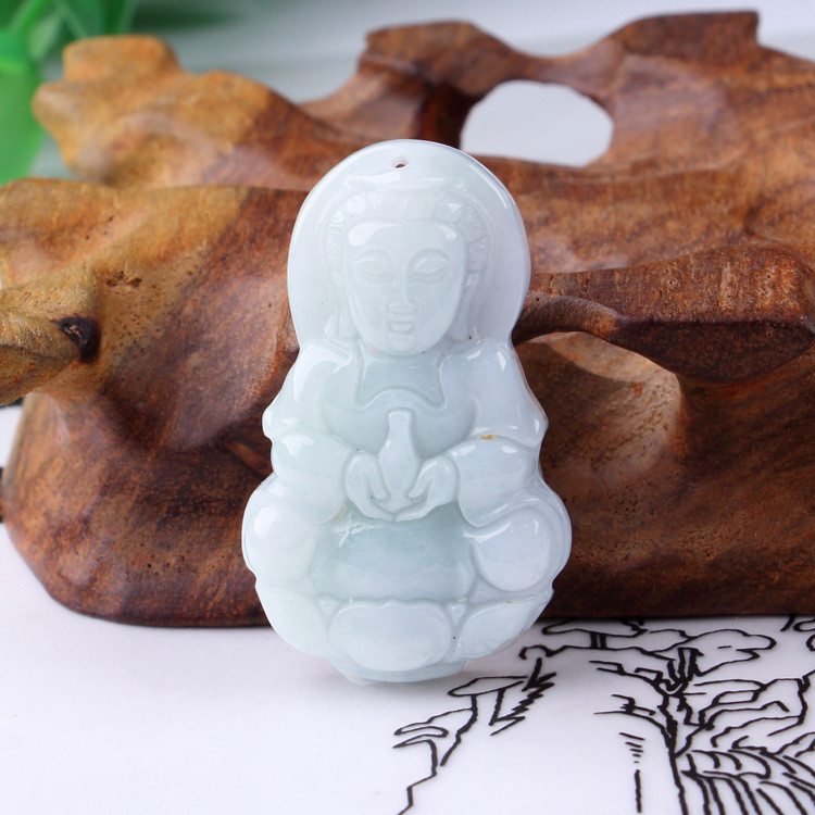 Mặt Dây Chuyền Pixiu Từ Ngọc Tự Nhiên - Size Nhỏ, Giá 39 Yuan