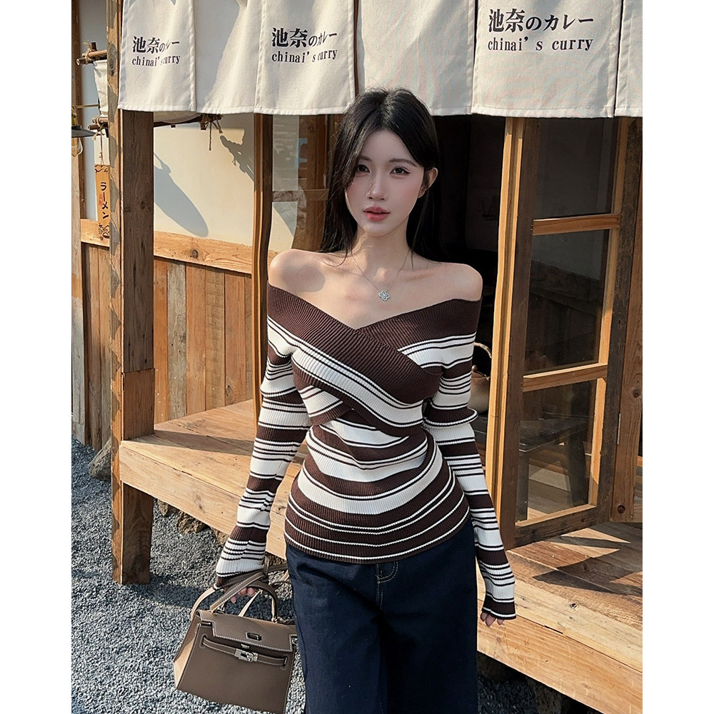 [Andy Velvet] Áo len cổ chữ V sọc retro, phù hợp mùa xuân và thu