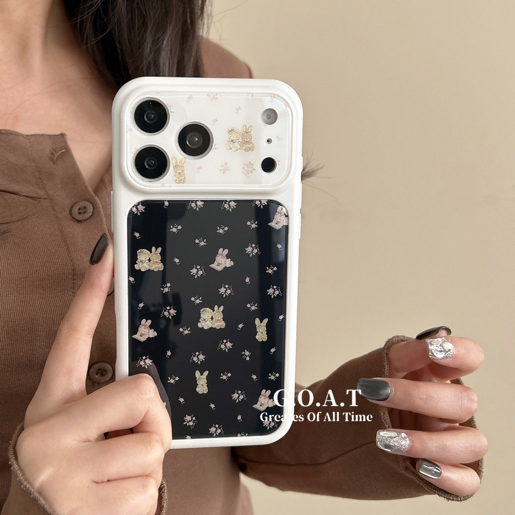 G.O.A.T Vỏ thỏ hoa nền đen Tương thích cho iPhone 17 pro max iPhone 17 16 15 pro max Vỏ bảo vệ mặt s