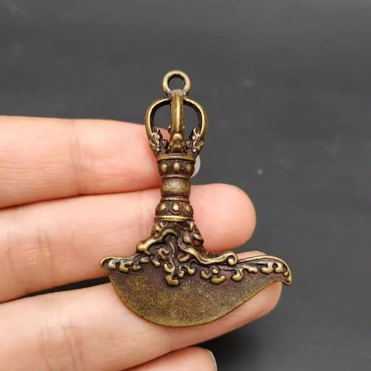 Cổ Đồng thau rắn Vajra Demon Pestle Đồng ma thuật Pestle Mặt dây chuyền cổ điển