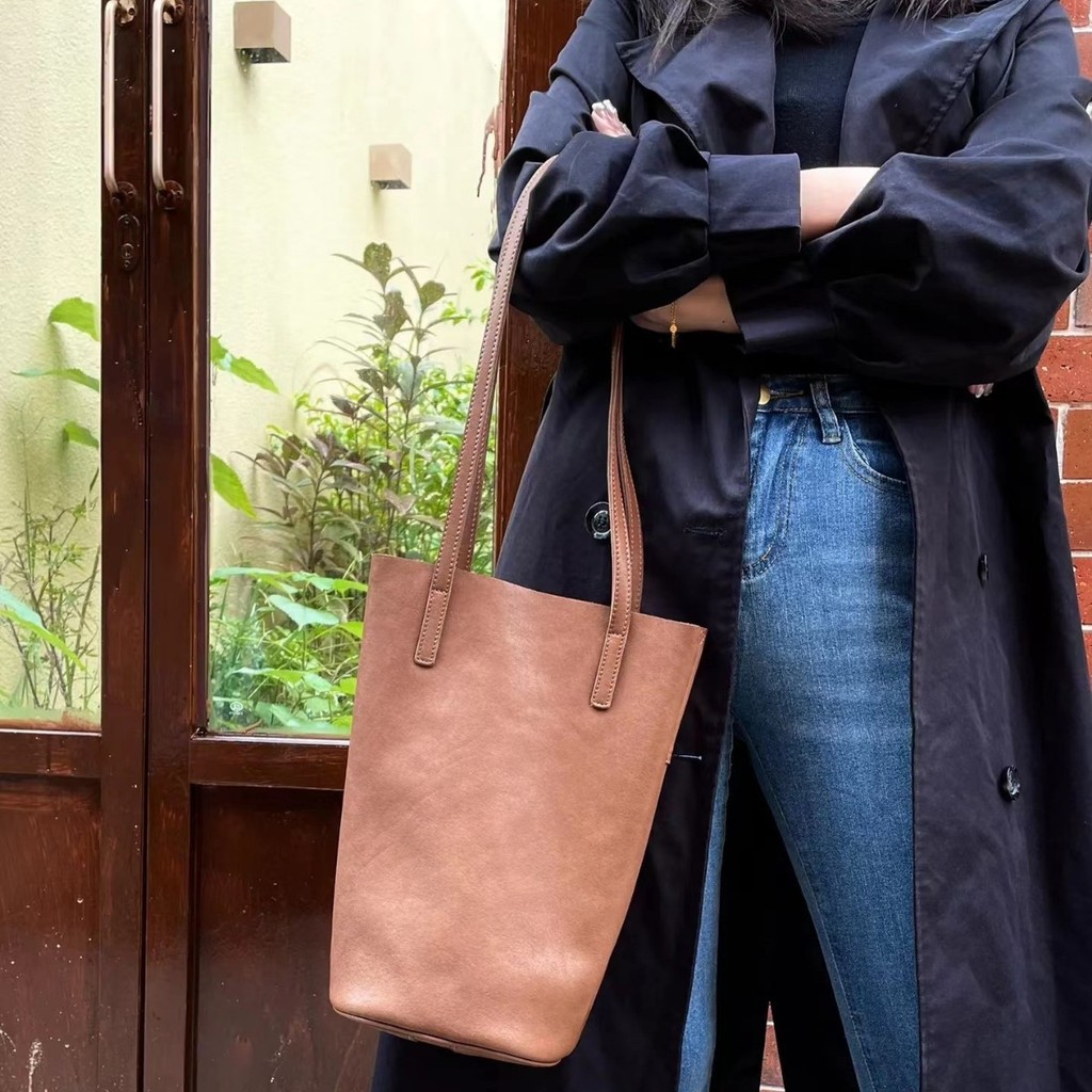 Really casual bucket bag for women, genuine leather underarm shoulder bag, vintage commuter bag, top