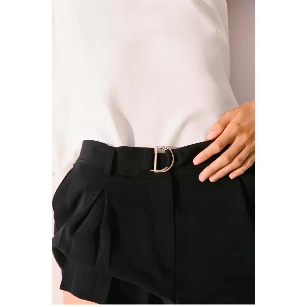 [Có sẵn] Quần short đen belt vải