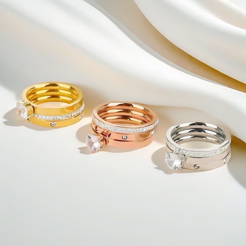 Popular set of diamond-encrusted titanium steel rings, high-end niche versatile couple rings, light 