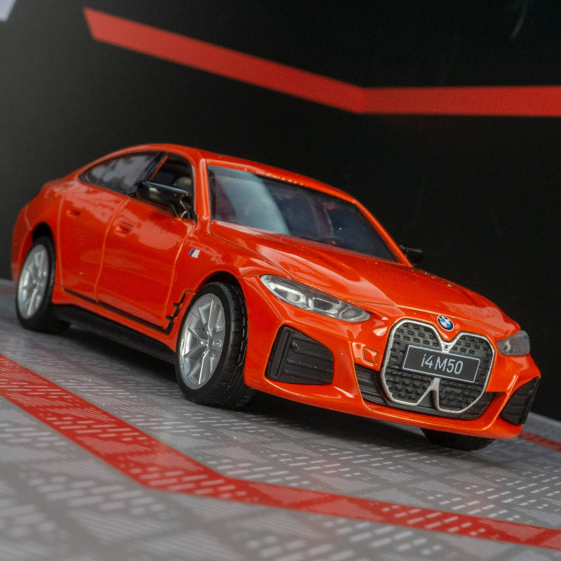 1: 34 BMW i4 M50 Hợp Kim Xe Năng Lượng Mới Mô Hình Diecast Đồ Chơi Kim Loại Xe Thể Thao Mô Phỏng Âm 