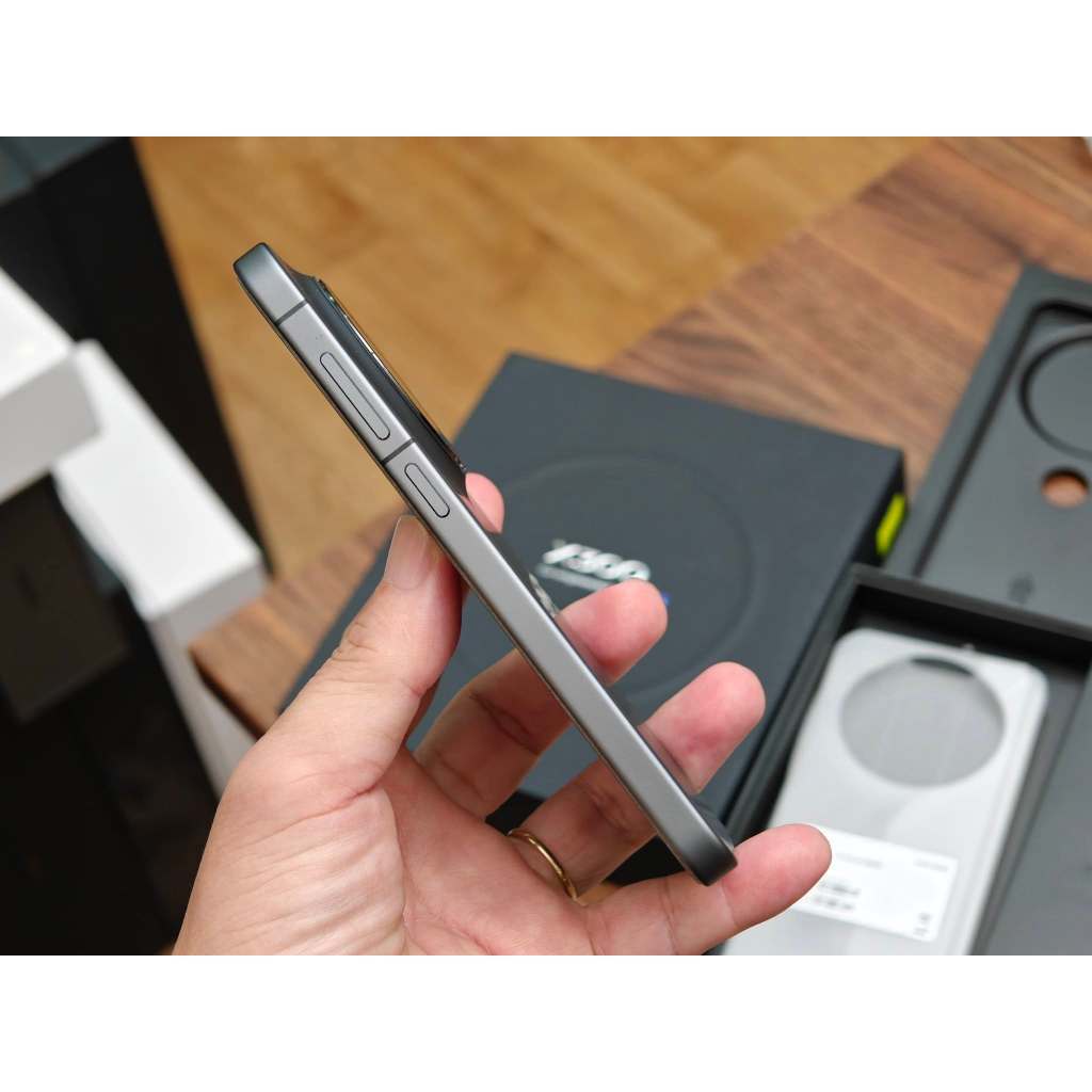 Vivo X300 5G ram 12/256GB Thiết kế vươn tầm - Pin cực khủng - Chip Dimensity 9500 - Bh 6 tháng | BigBuy360 - bigbuy360.vn