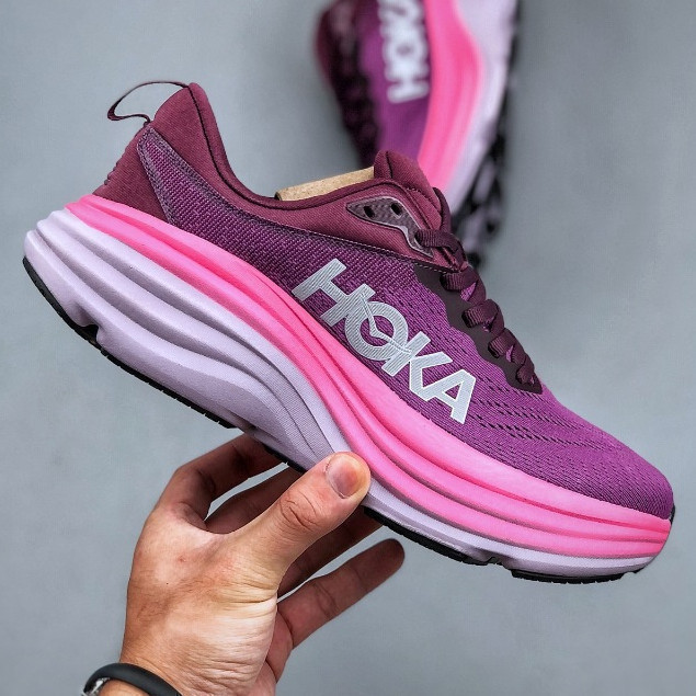 Giày chạy bộ Hoka Bondi 8 và Hoka Clifton 9