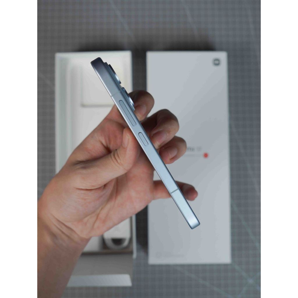 [Máy Cũ] Điện Thoại Xiaomi 17, Chip Snapdragon 8 Elite Gen 5, Ram 12/16GB, Màn Hình LTPO AMOLED 120Hz. SonPixel | BigBuy360 - bigbuy360.vn