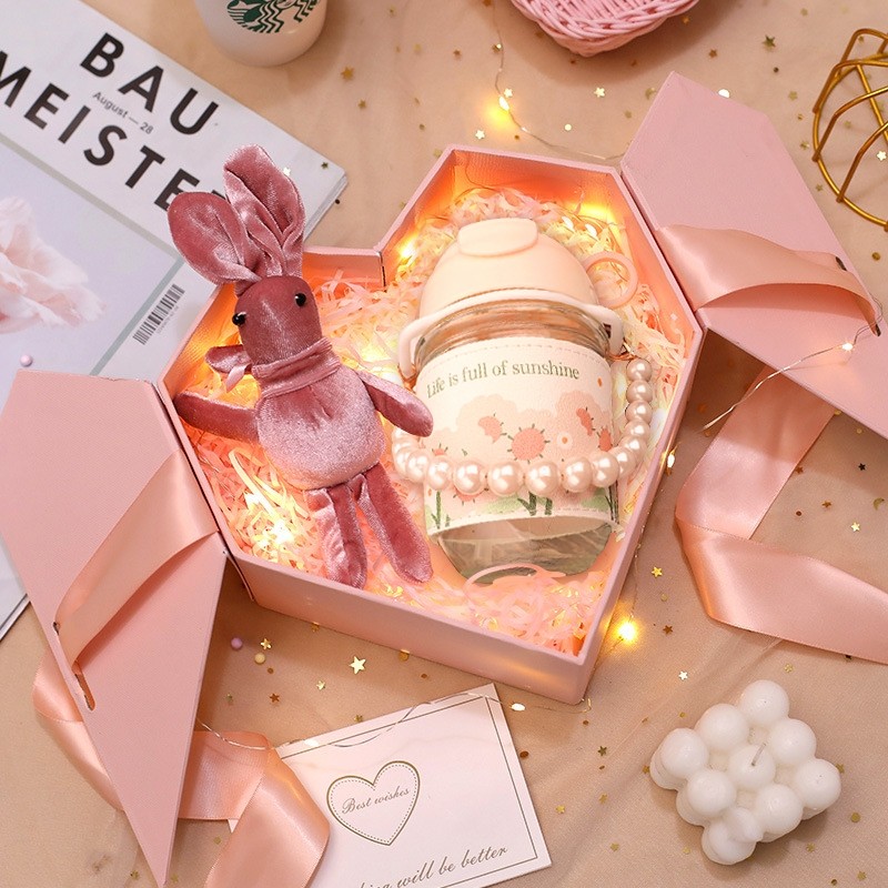 Hộp Quà valentine cho nữ bạn gái tặng người yêu sinh nhật kỷ niệm hộp trái tim cao cấp