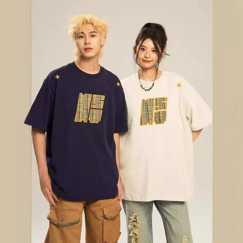 Áo Thun Unisex Form Rộng Cổ Điển Thêu - Trail Echo