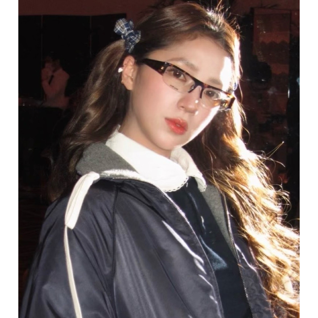 MATKINHHOT - Mắt Kính Vuông Nhỏ Sếp Tùng Unisex M MIN MEO HOT M126