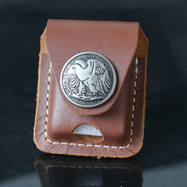 Snap Leather Lighter Leather Case zippo Máy dầu hỏa thông thường Đa năng Dày Da bò Huy hiệu Vỏ bảo v
