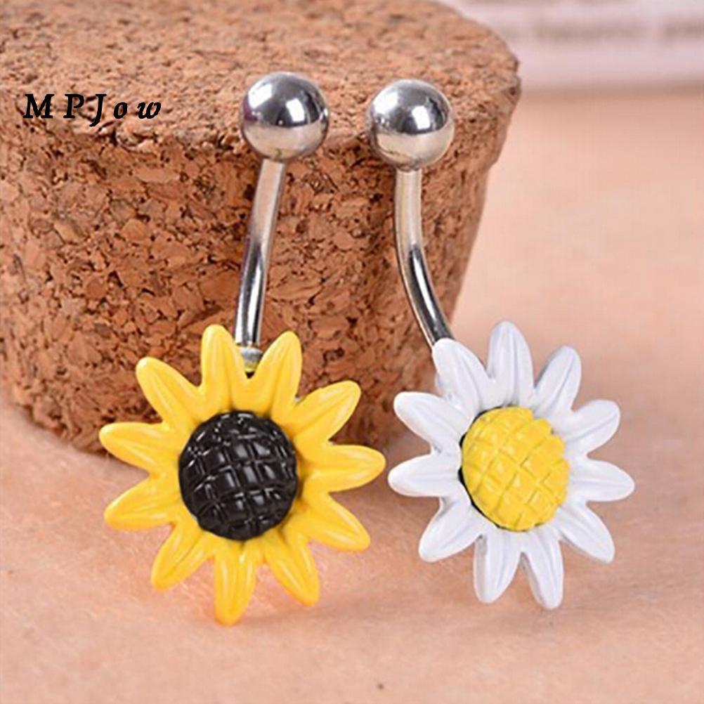 Quần Daisy Pattern với Nút và Chi Tiết Piercing Rốn
