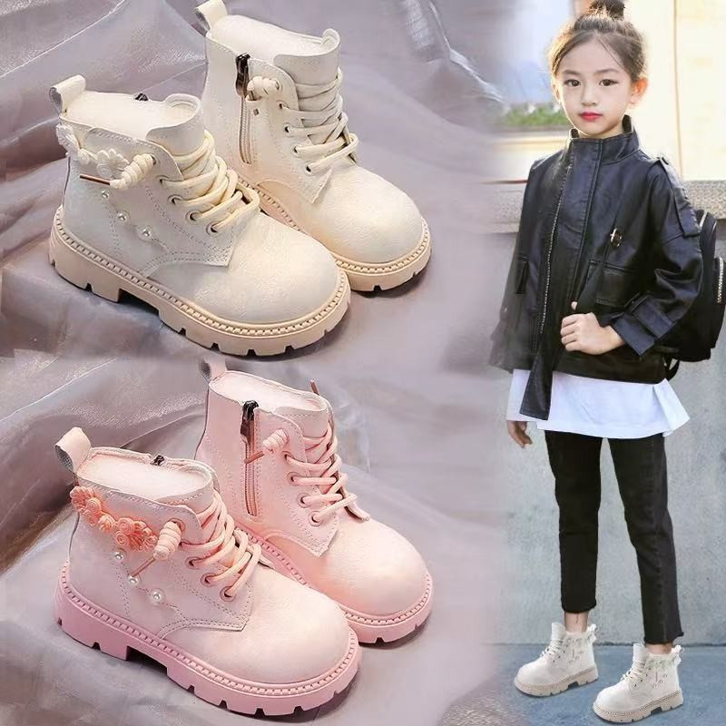 [Babe] Giày bốt Martin cho bé gái Mùa thu Giày bốt trẻ em Giày bốt ngắn bé gái Đồng cỏ Mặc Giày bốt 