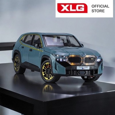 Mô Hình Xe BMW The XM Tỷ Lệ 1:24 Bằng Kim Loại Cao Cấp
