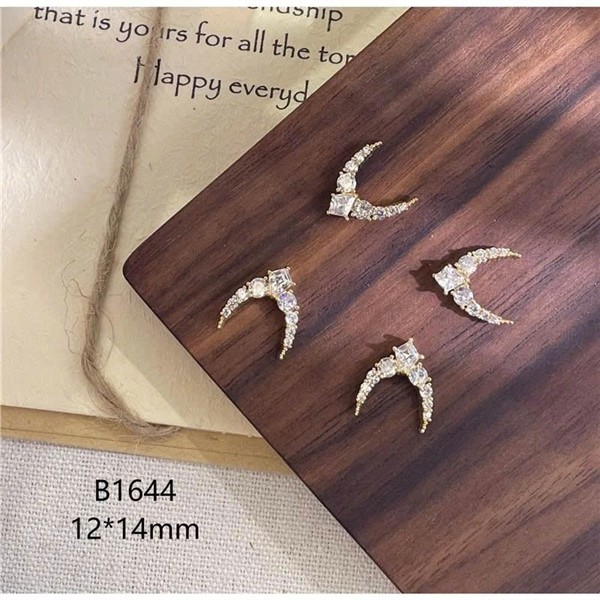 Set 2 charm đính móng vương miện vàng B28