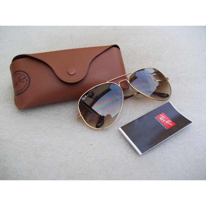 Kính râm Ray-Ban Aviator