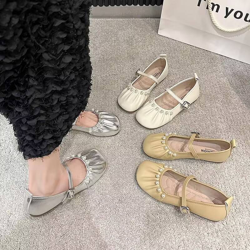 Shallow Mouth Mary Jane Shoes Flat Shoes Pearl Style with Skirt Shallow Mouth Mary Jane Shoes Flat S