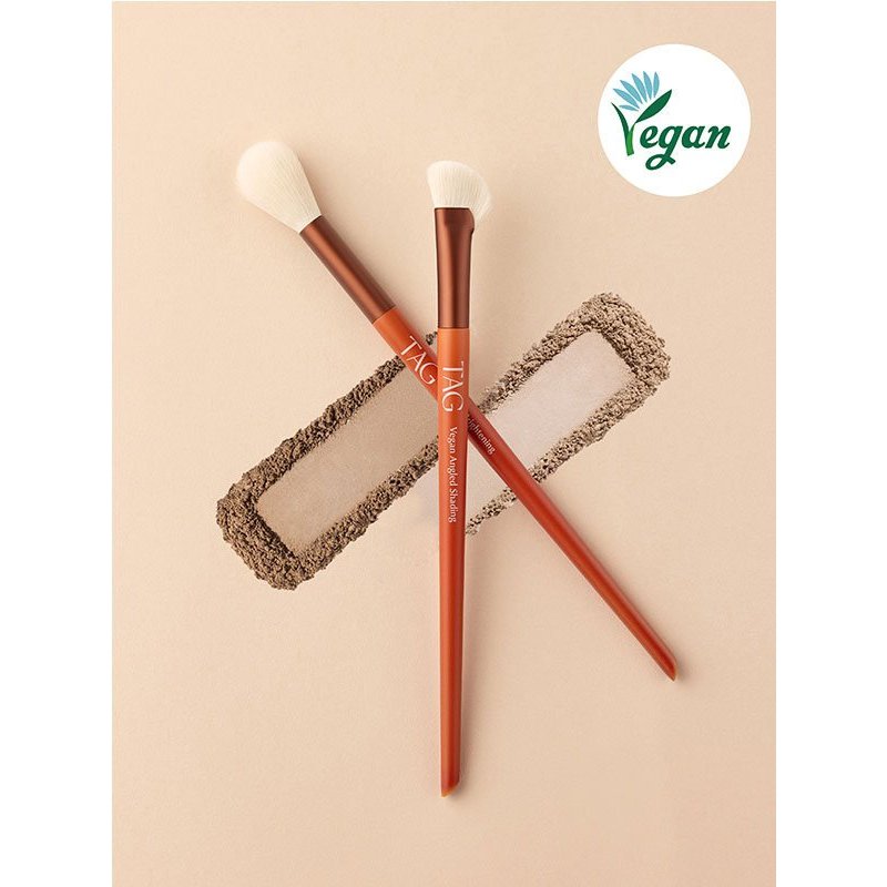 TAG Vegan K-Beauty Sculpting & Brightening Brush Duo