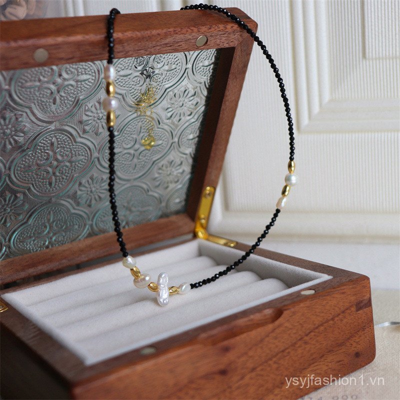 Vòng cổ ngọc trai nước ngọt Spinel màu đen