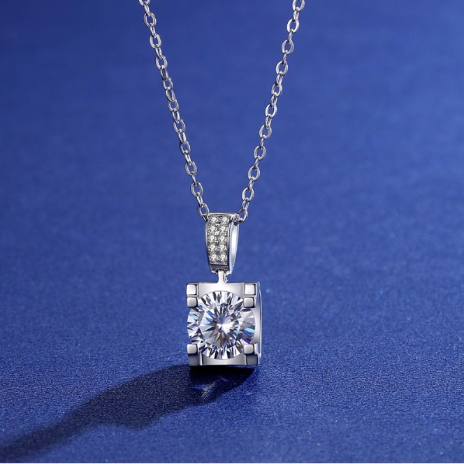 Mặt dây chuyền mạ vàng trắng 8K giả moissanite 2 carat - Trang sức xương đòn