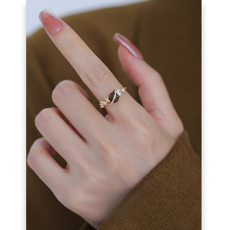 Nhẫn vàng đá mắt hổ Maill