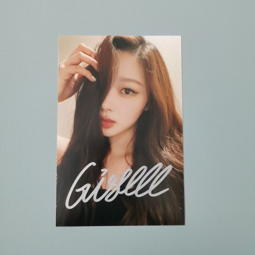 Aaespa Giselle Autograph Ảnh Giselle Giselle Autograph Ảnh Tặng Bạn Bè Quà Tặng Hỗ Trợ Hàng Có Sẵn