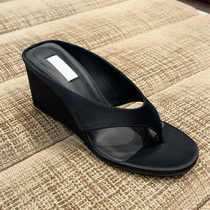 Cowhide Version~Women's thick-soled flip-flops for outdoor wear, height-increasing wedge heel casual