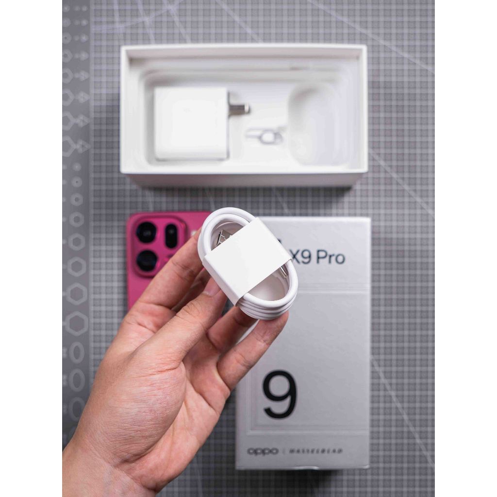 Điện Thoại OPPO Find X9 Pro, Chip Dimensity 9500, Màn Hình 6.78 inch, 7500 mAh. SonPixel | BigBuy360 - bigbuy360.vn