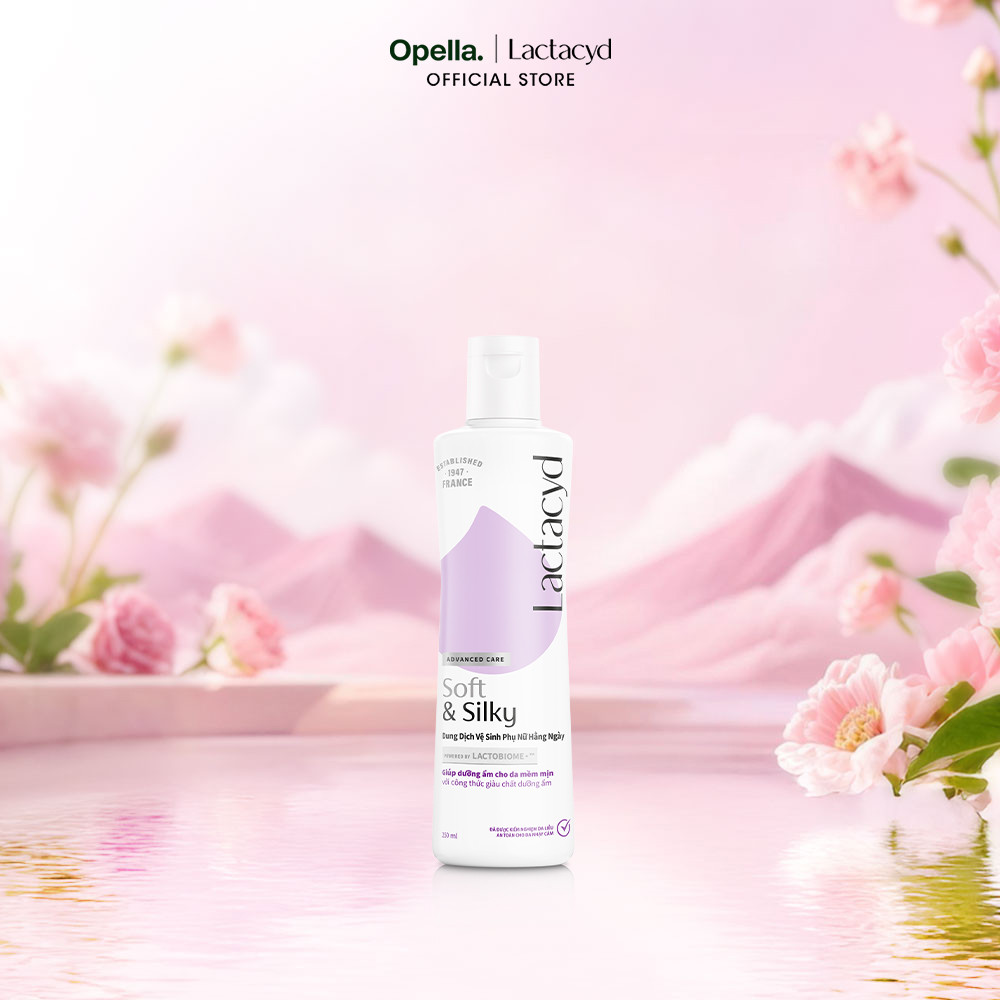 Dung Dịch Vệ Sinh Phụ nữ Lactacyd Soft & Silky Dưỡng Ẩm 250ml