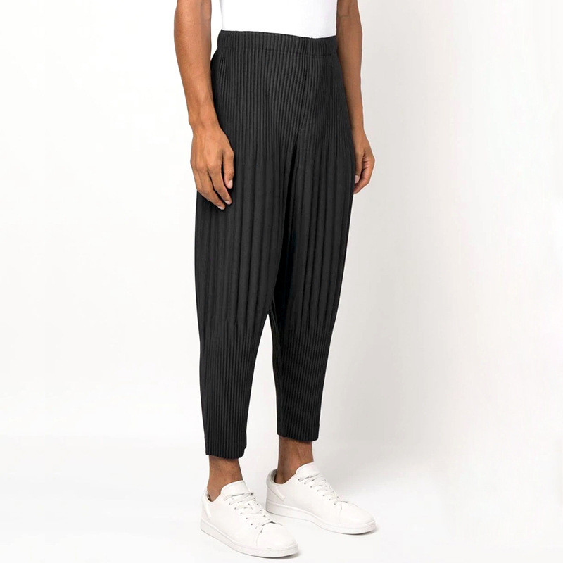 Y0Q9 Issey Miyake Pleated pants JF151Loose casual lantern pants, harem cropped pants for men and wom