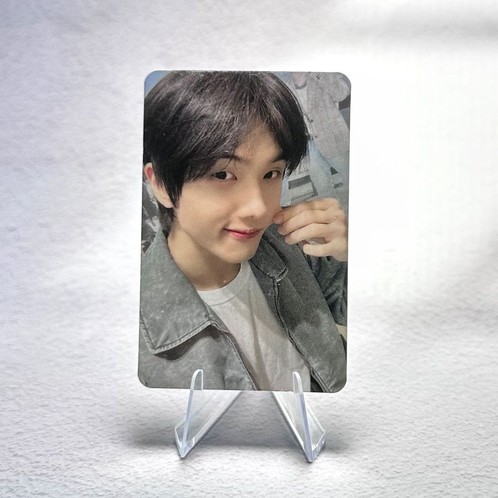 Dream nct Park Ji Sung Xiao Kam ký bán thẻ xung quanh ngôi sao Hàn Quốc