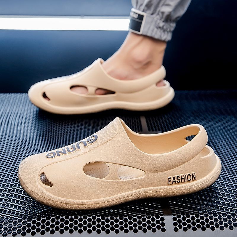 Dép Nam Mặc Ngoài Phiên Bản Hàn Quốc Đế Dày Chống Trơn Trượt Lỗ Giày Hợp Thời Trang Thoáng Khí Shit-Step Khử Mùi Giày Đi Biển Dép Nam Phong Cách