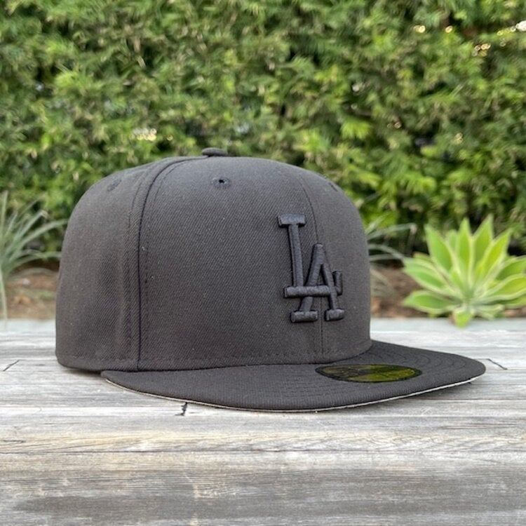 Nam Los Angeles Dodgers Đen Mũ 59FIFTY Có Logo