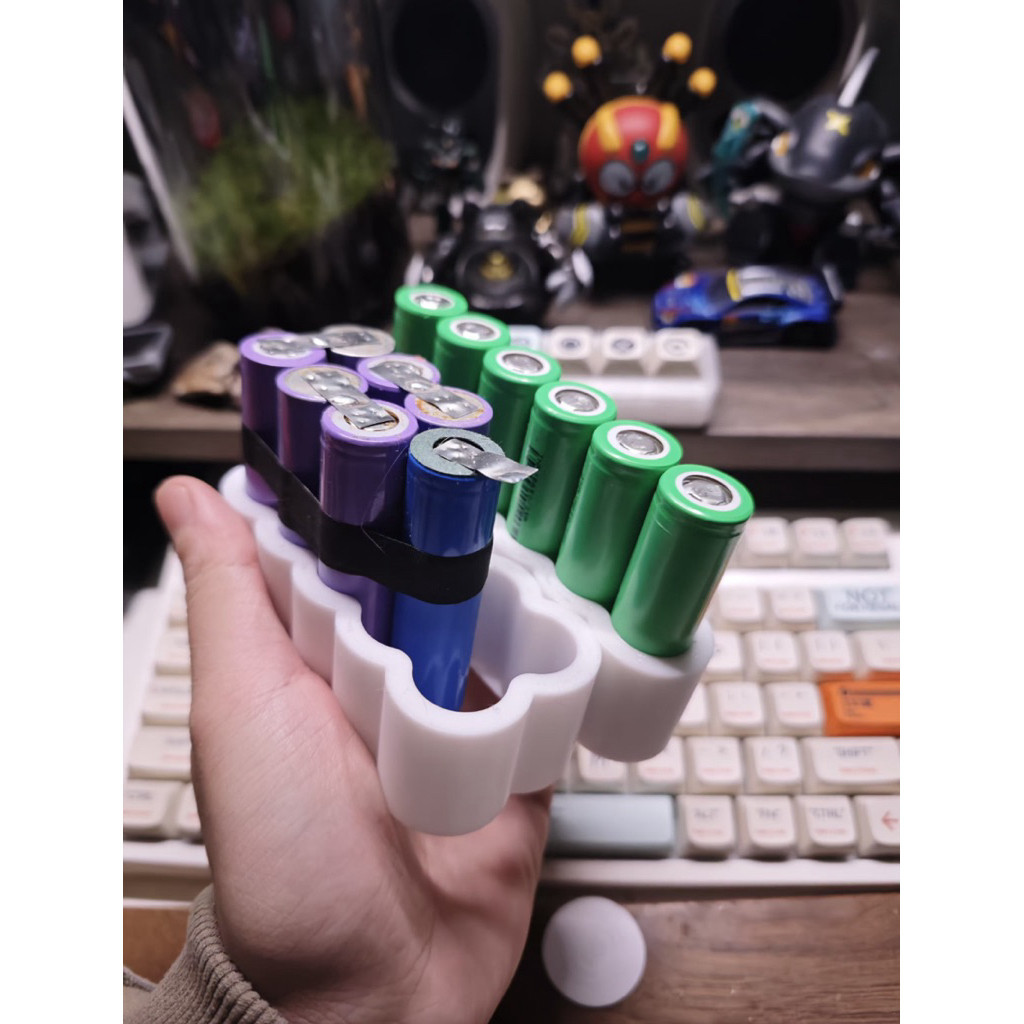 Khuôn đóng pin 2x6 18650