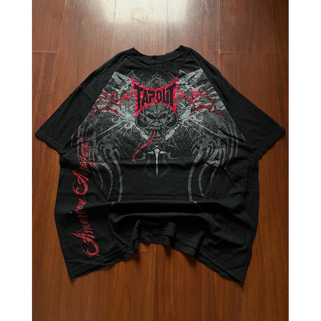 Tapout Dragon Đen Đồ Họa Áo Y2K Dạo Phố Bông Tai Kẹp In Cổ Tròn Cotton Tay Ngắn