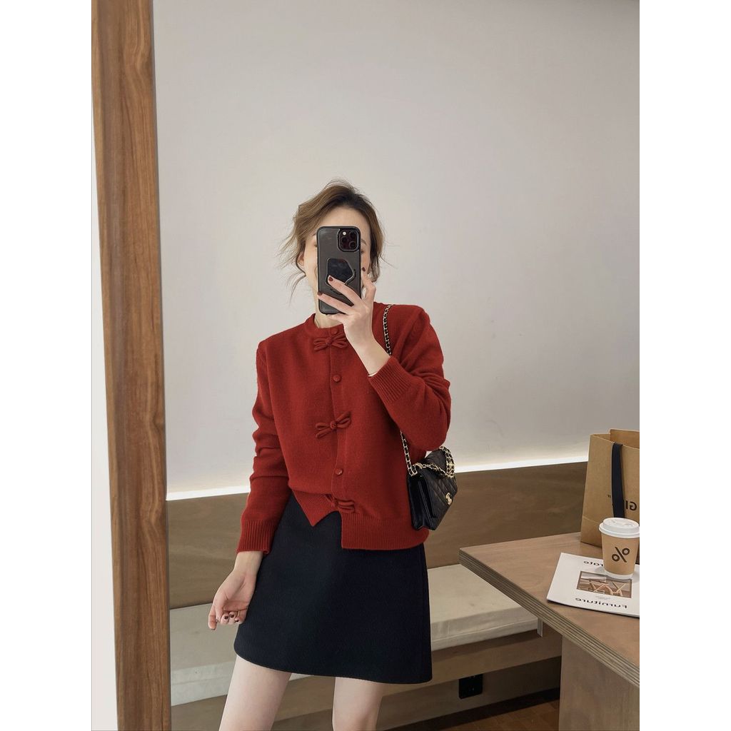 UVGZ New spring, autumn, and winter short skirt for women, versatile solid color woolen slim-fit ski