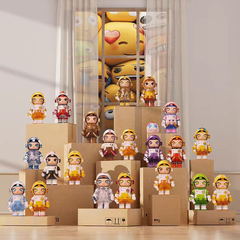 Molly SPACE MOLLY X EMOJI series Đồ chơi nghệ thuật Hộp mù