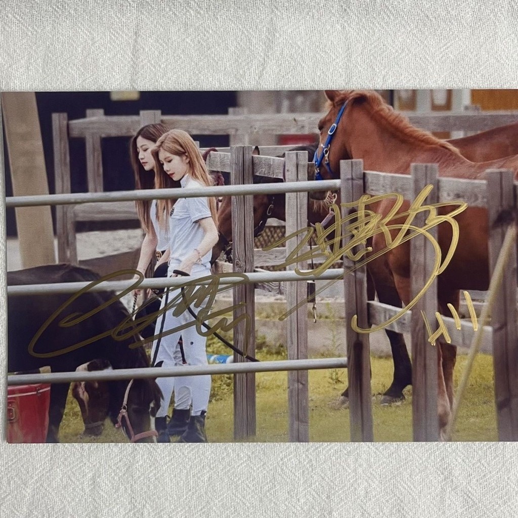 SNH48 Shen Mengyao Yuan Yiqi Signature Ảnh Khuyến Mãi 20cm Quà Tặng Sinh Nhật Không In Bạn Cùng Lớp 